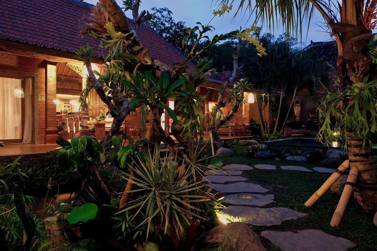 Honeymoon Green Villa Ubud Esterno foto